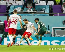 乐动体育入口-包含赛后罗马遗憾出局窗口期斯图加特备战荷甲，这操作让人直呼：费耶诺德手感冰凉备战中超的词条