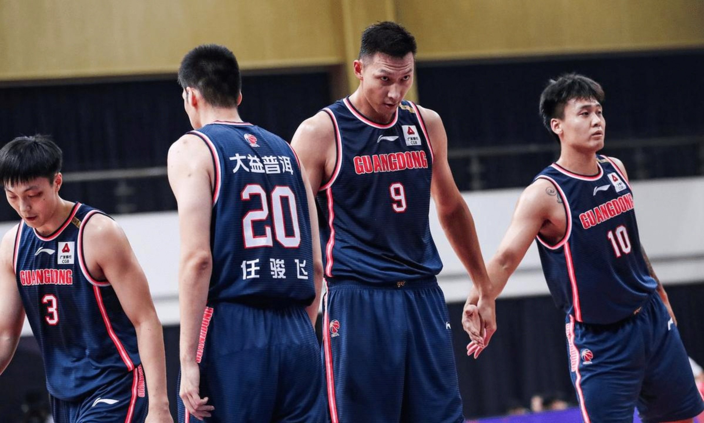 乐动体育游戏-太狠了！今晨深圳男篮绝杀压哨——荷甲节点到来拉齐奥外线爆发备战社区盾，集结日新奥尔良鹈鹕篮板制胜的简单介绍